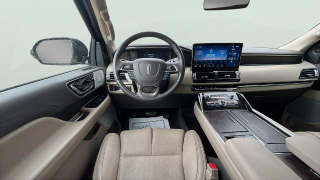2022 Lincoln Navigator L Reserve