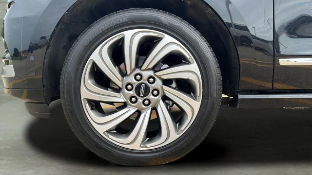 2022 Lincoln Navigator L Reserve