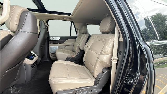 2022 Lincoln Navigator L Reserve