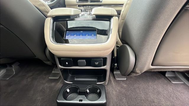 2022 Lincoln Navigator L Reserve