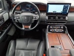 2022 Navigator L Thumbnail 21