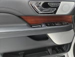 2022 Navigator L Thumbnail 22