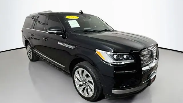 Preowned 2022 Lincoln Navigator L Reserve for Sale