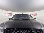 2018 Navigator L Thumbnail 4