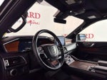 2018 Navigator L Thumbnail 27