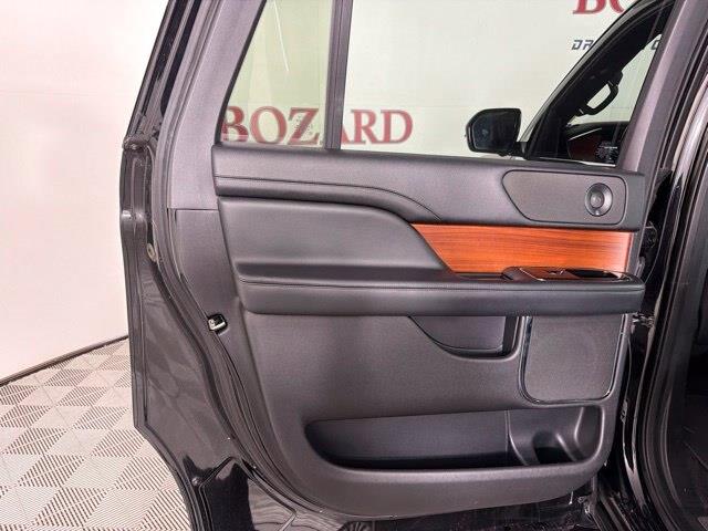 2018 Lincoln Navigator - $24,000