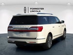 2019 Navigator L Thumbnail 1