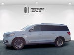 2019 Navigator L Thumbnail 4