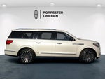 2019 Navigator L Thumbnail 38