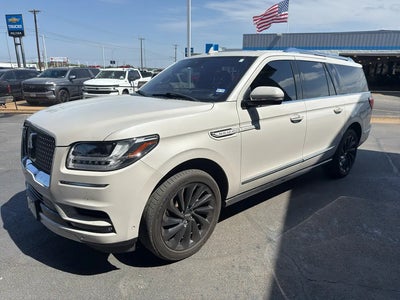 Photo of a 2020 Lincoln Navigator L 4X4 Reserve 4DR SUV for sale