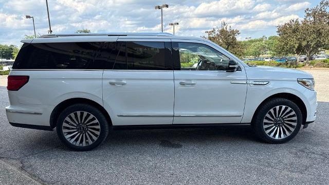 2021 Lincoln Navigator L Reserve