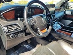 2021 Navigator L Thumbnail 11