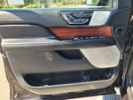 2021 Navigator L Thumbnail 21