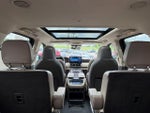 2022 Navigator L Thumbnail 16