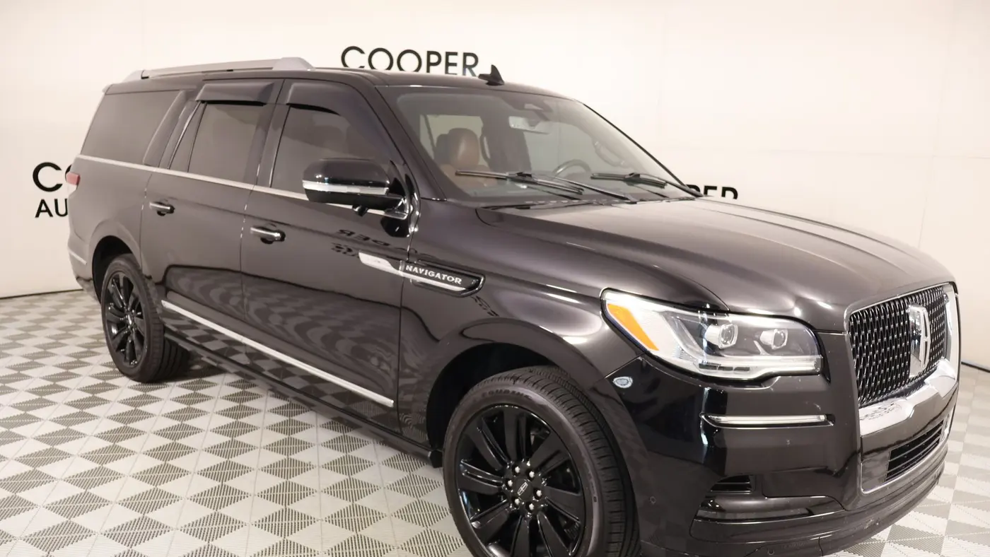 Preowned 2022 Lincoln Navigator L Reserve for Sale
