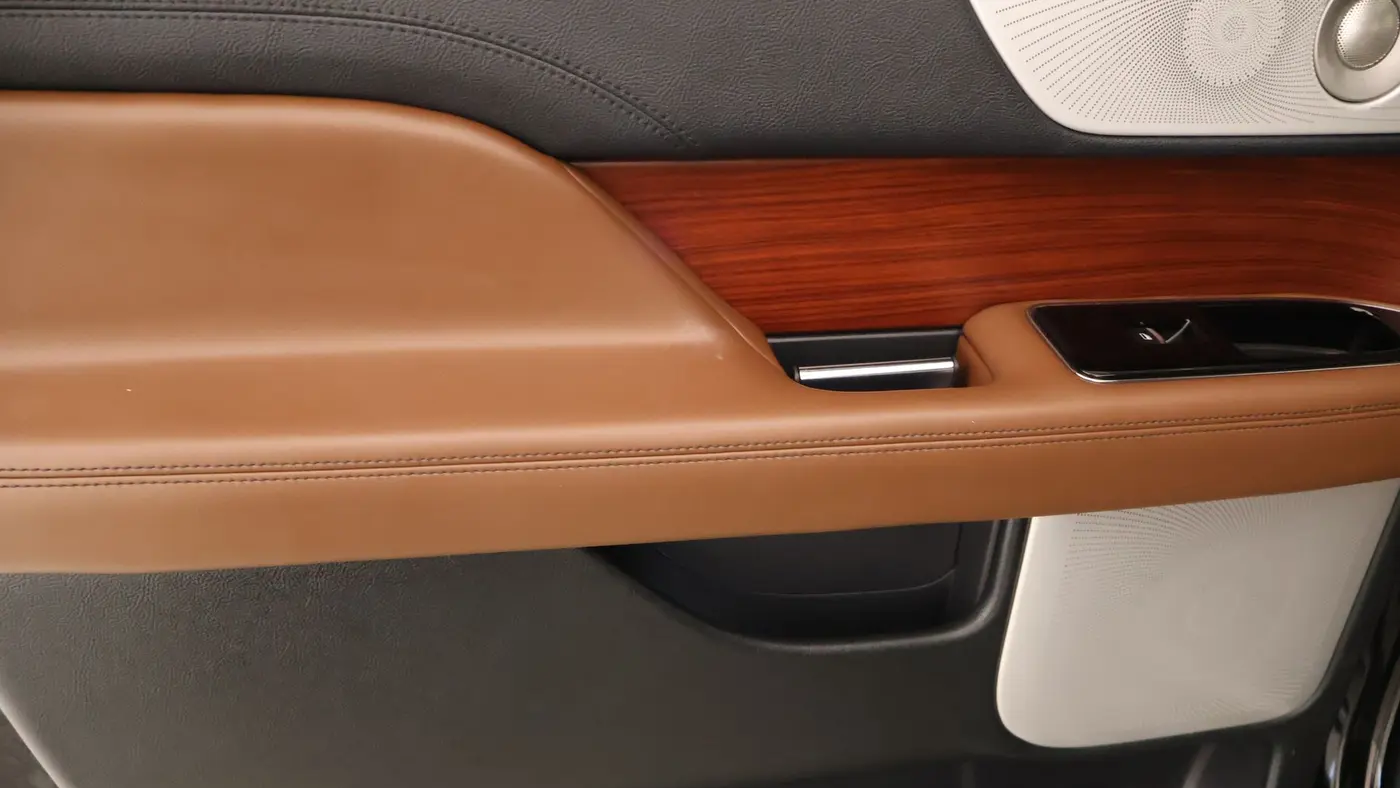 2022 Lincoln Navigator L Reserve