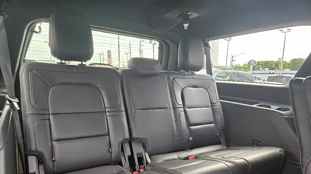 2022 Lincoln Navigator L Reserve