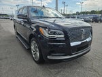 2022 Navigator L Thumbnail 8
