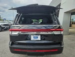2022 Navigator L Thumbnail 11