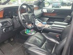 2019 Navigator L Thumbnail 2