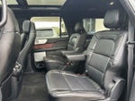 2021 Navigator L Thumbnail 14