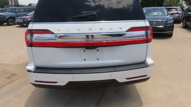 2021 Lincoln Navigator L Reserve