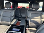 2022 Navigator L Thumbnail 5