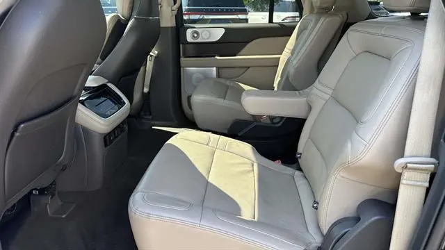 2022 Lincoln Navigator L Reserve