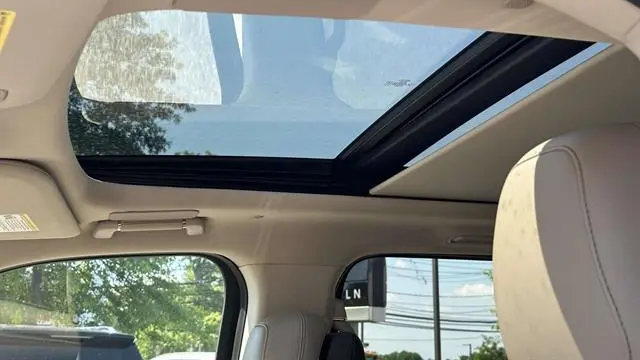 2022 Lincoln Navigator L Reserve