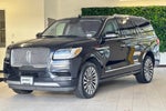 2019 Navigator L Thumbnail 8