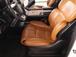 2019 Navigator L Thumbnail 12