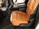 2019 Navigator L Thumbnail 13