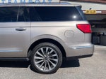 2020 Navigator L Thumbnail 4