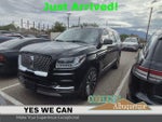 2020 Navigator L Thumbnail 1
