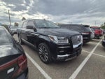 2020 Navigator L Thumbnail 3