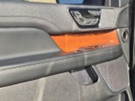 2020 Navigator L Thumbnail 6