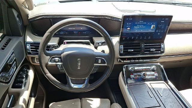 2022 Lincoln Navigator L Reserve