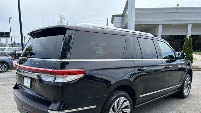 2022 Lincoln Navigator L Reserve