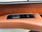 2019 Navigator L Thumbnail 15