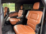 2019 Navigator L Thumbnail 21