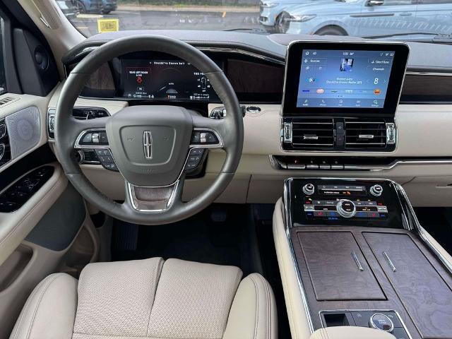 2021 Lincoln Navigator - $42,808