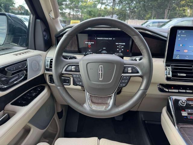 2021 Lincoln Navigator - $42,808