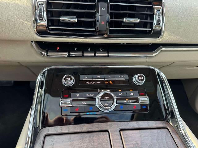 2021 Lincoln Navigator - $42,808