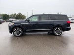 2021 Navigator L Thumbnail 2