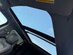 2021 Navigator L Thumbnail 3
