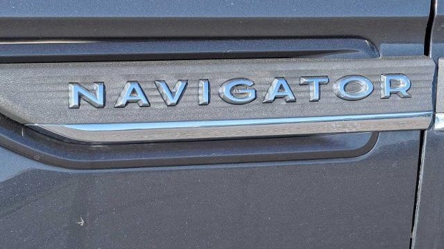 2022 Lincoln Navigator L Reserve