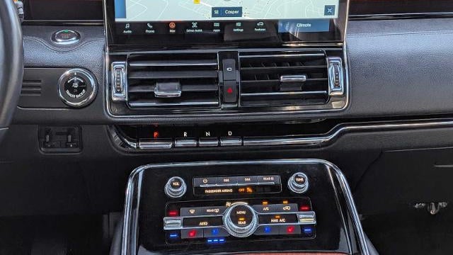 2022 Lincoln Navigator L Reserve