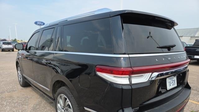 2022 Lincoln Navigator L Reserve