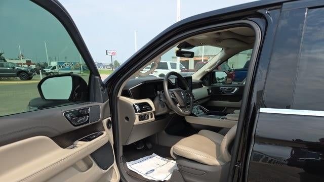 2022 Lincoln Navigator L Reserve