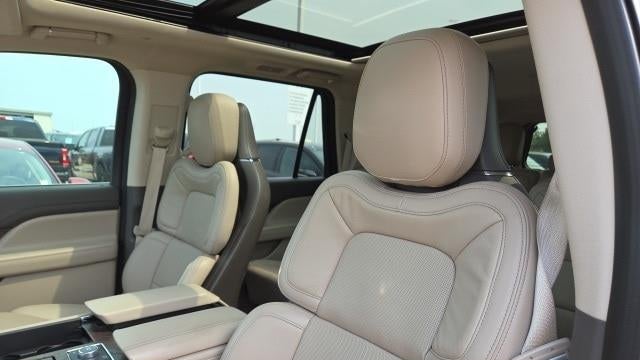 2022 Lincoln Navigator L Reserve